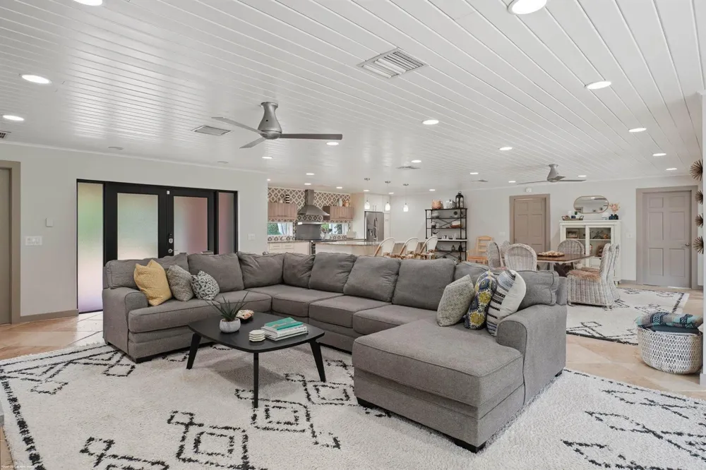 2 ISLAND ROAD Sewalls Point, FL 34996