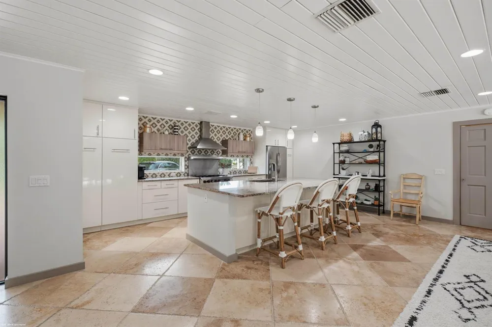 2 ISLAND ROAD Sewalls Point, FL 34996