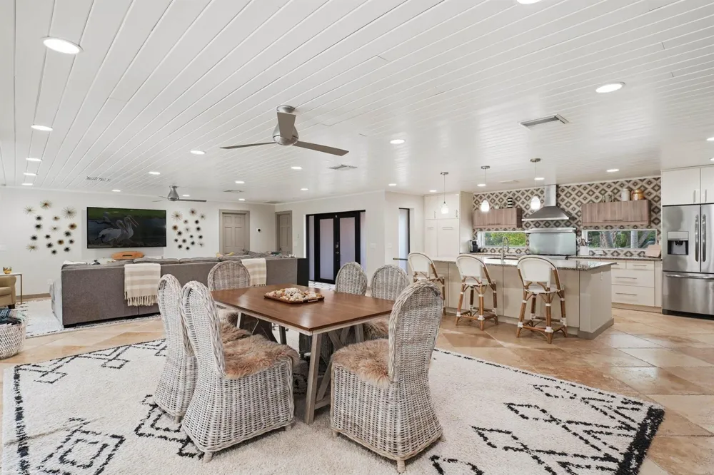 2 ISLAND ROAD Sewalls Point, FL 34996