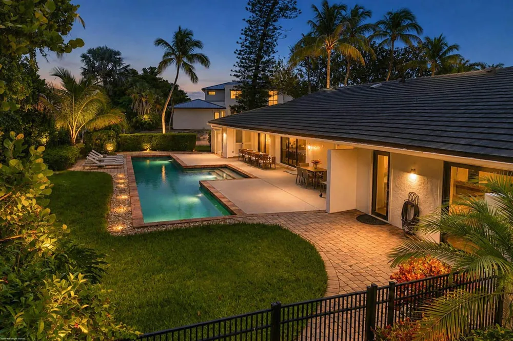 2 ISLAND ROAD Sewalls Point, FL 34996