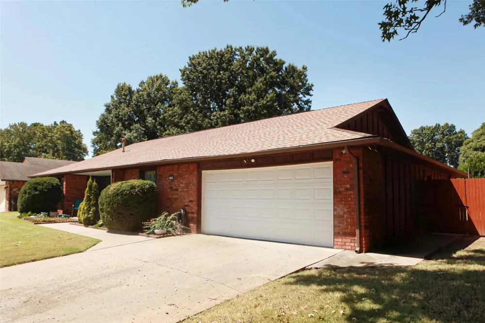 11610 S 101st EastAvenue Bixby, OK 74008