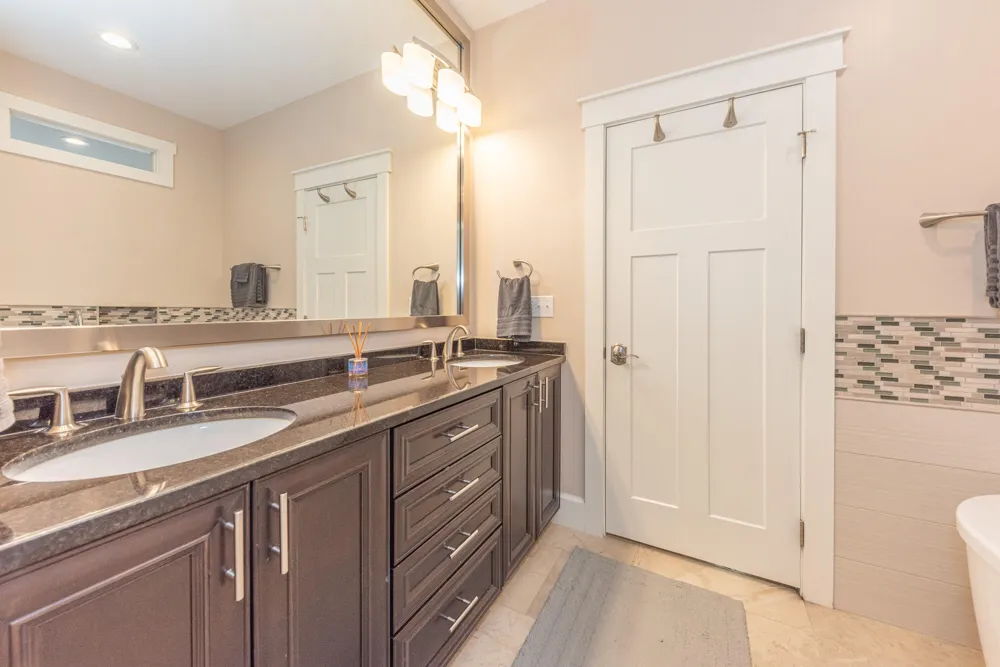 355 Koch Avenue Ann Arbor City, MI 48103