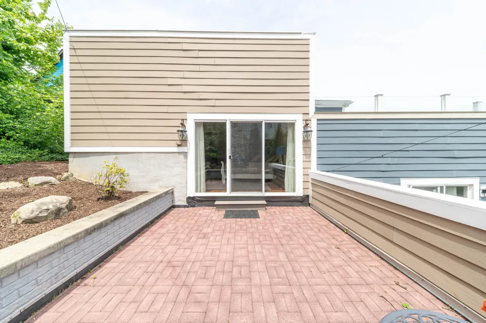 355 Koch Avenue Ann Arbor City, MI 48103