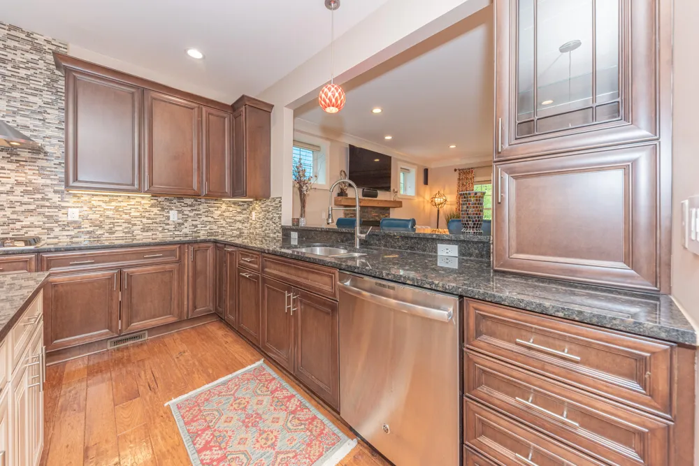 355 Koch Avenue Ann Arbor City, MI 48103