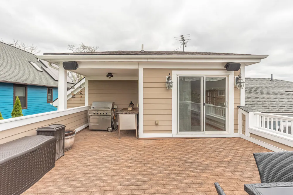 355 Koch Avenue Ann Arbor City, MI 48103