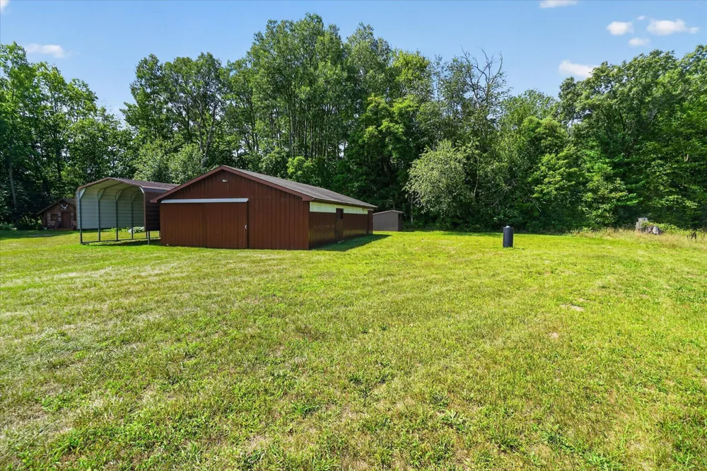 10077 Maple Hill Road Reynolds Township, MI 49329