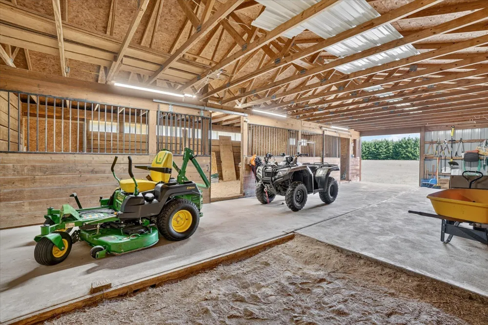 10077 Maple Hill Road Reynolds Township, MI 49329