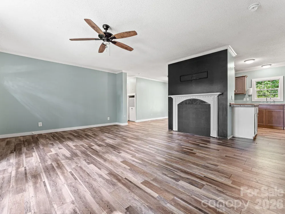 195 Shiloh Road Asheville, NC 28803