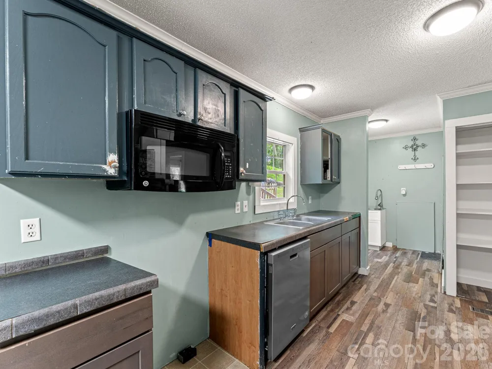 195 Shiloh Road Asheville, NC 28803