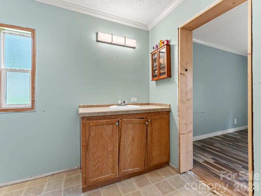195 Shiloh Road Asheville, NC 28803