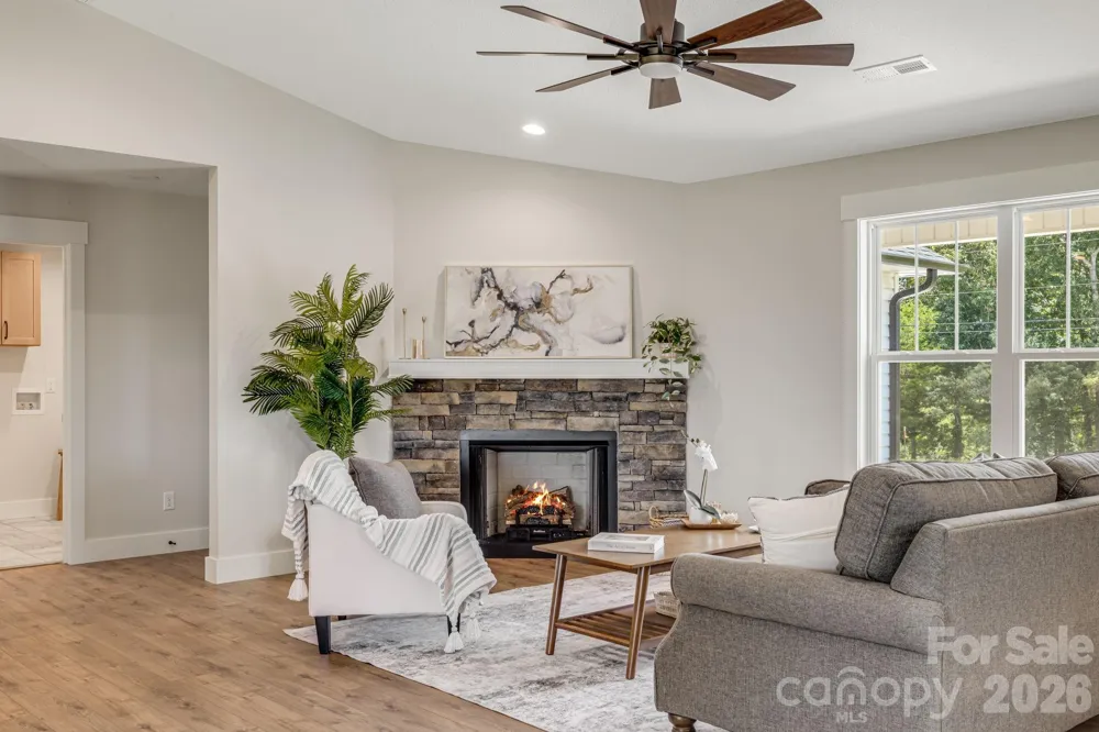 735 Jupiter Road Weaverville, NC 28787