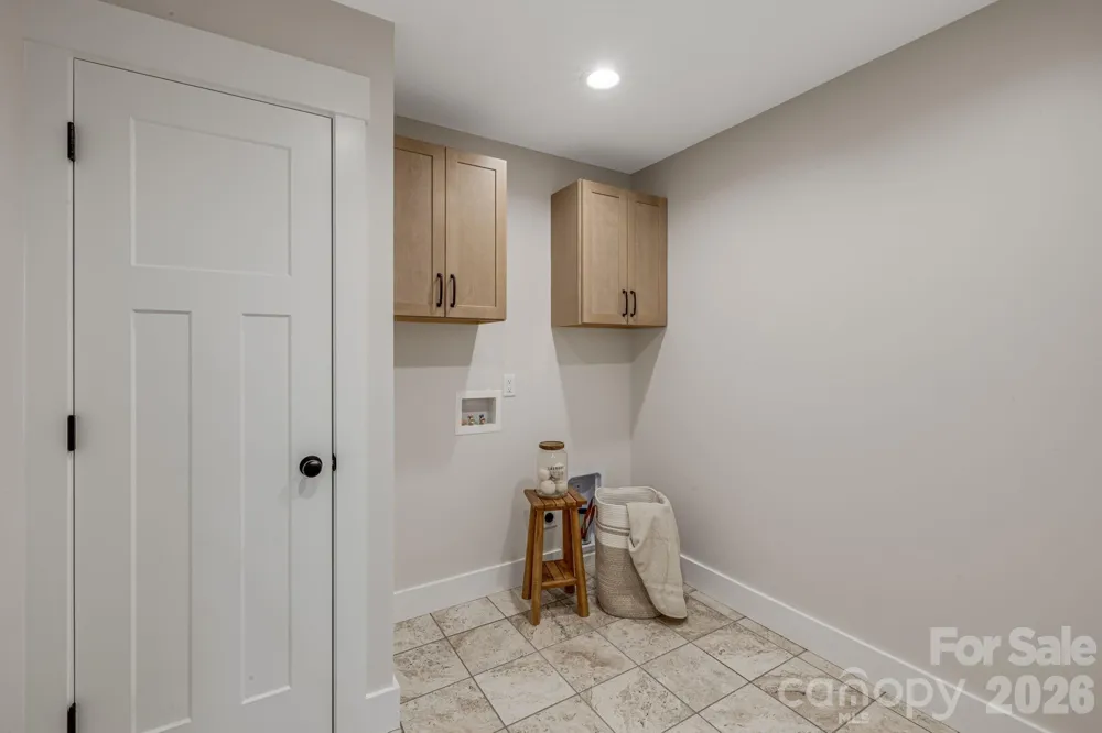 735 Jupiter Road Weaverville, NC 28787