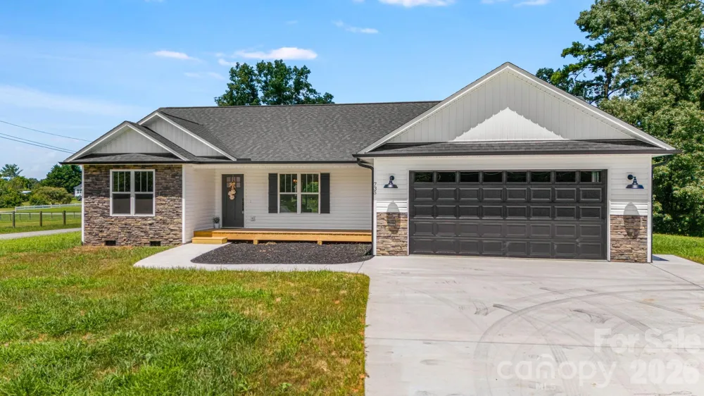 735 Jupiter Road Weaverville, NC 28787