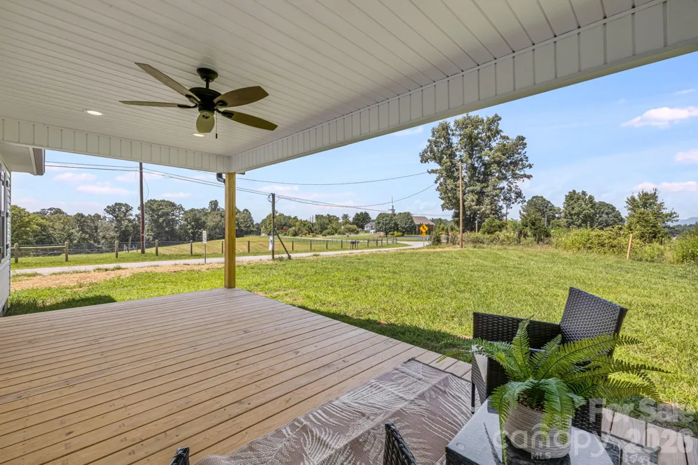 735 Jupiter Road Weaverville, NC 28787