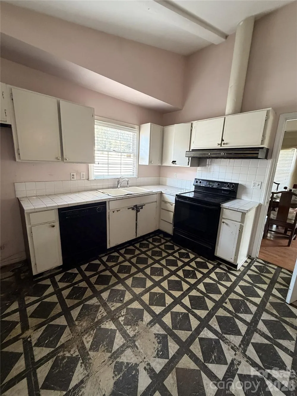 6625 Woodfield Drive Charlotte, NC 28215