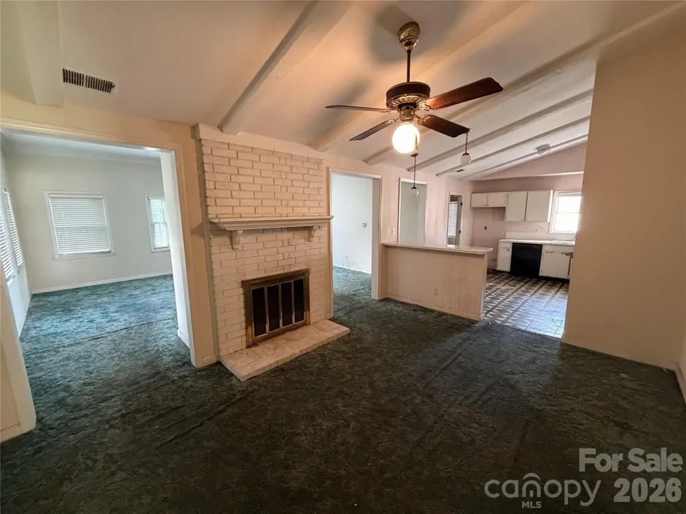 6625 Woodfield Drive Charlotte, NC 28215