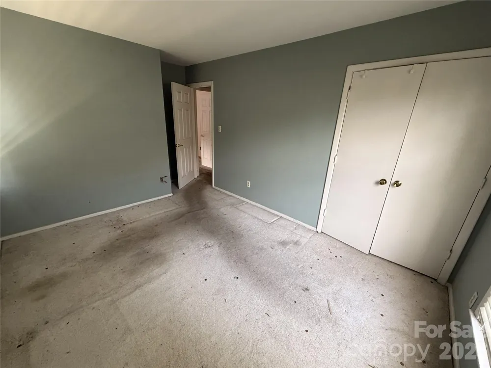 6625 Woodfield Drive Charlotte, NC 28215