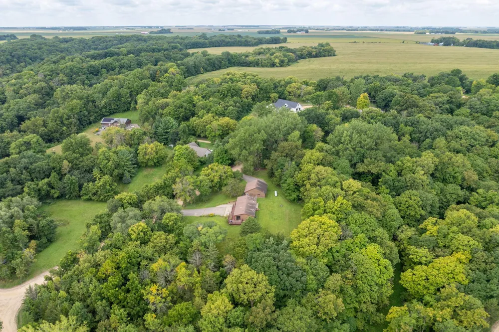 37849 Hillside Drive Saint Peter, MN 56082