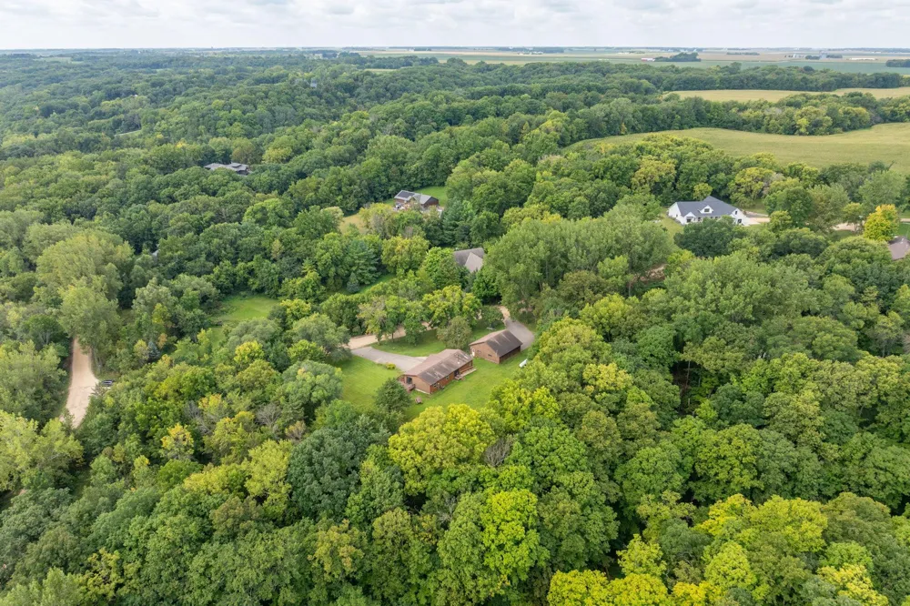 37849 Hillside Drive Saint Peter, MN 56082