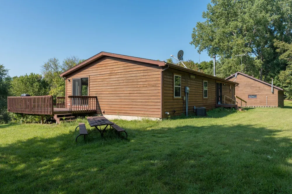 37849 Hillside Drive Saint Peter, MN 56082