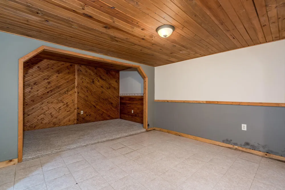 37849 Hillside Drive Saint Peter, MN 56082