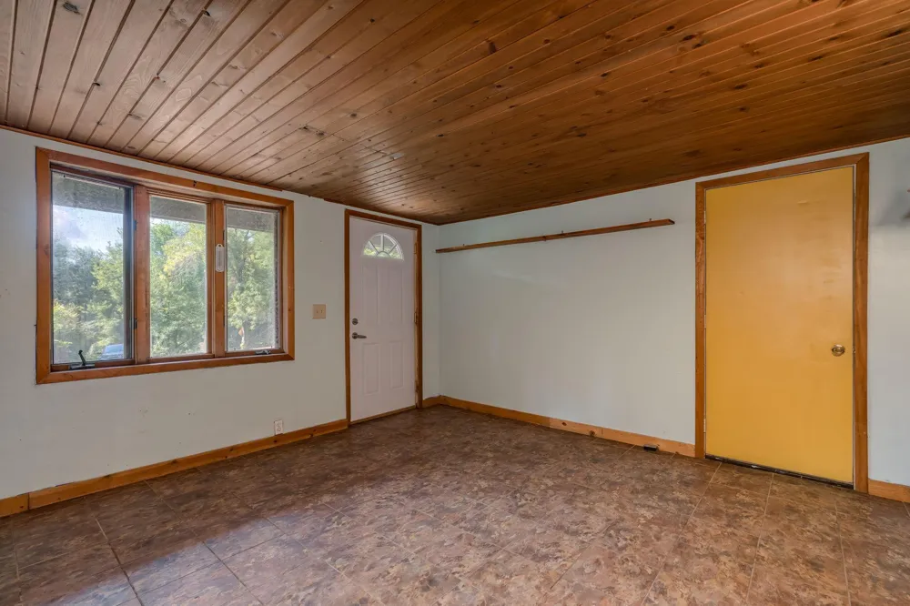 37849 Hillside Drive Saint Peter, MN 56082