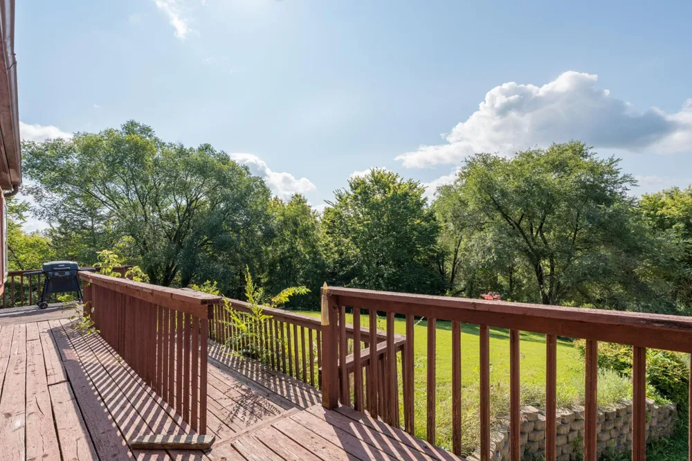 37849 Hillside Drive Saint Peter, MN 56082