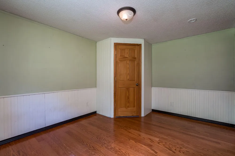 37849 Hillside Drive Saint Peter, MN 56082