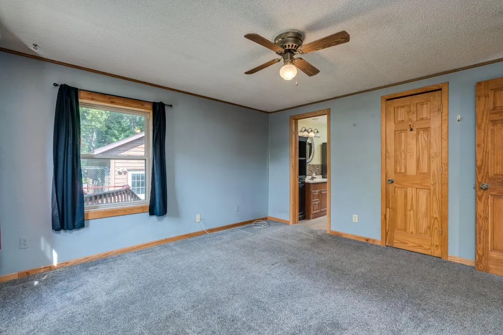 37849 Hillside Drive Saint Peter, MN 56082