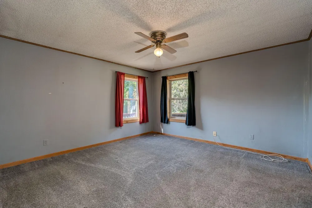 37849 Hillside Drive Saint Peter, MN 56082