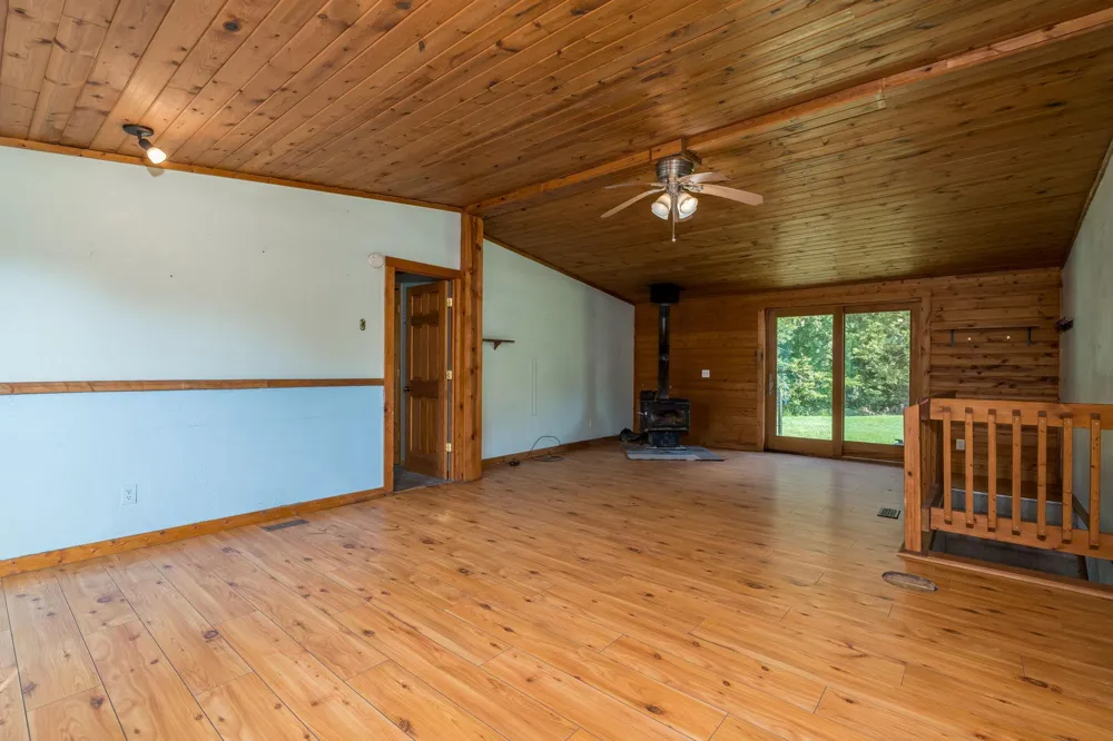 37849 Hillside Drive Saint Peter, MN 56082