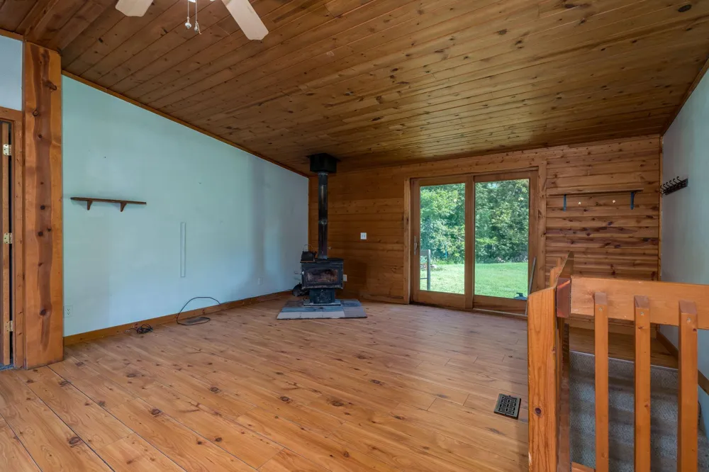37849 Hillside Drive Saint Peter, MN 56082