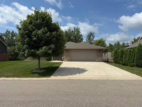 820 Willow Drive
