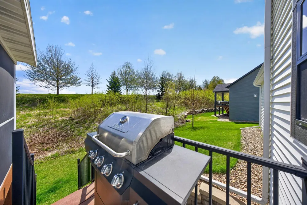 1702 Ancaster Drive Byron, MN 55920