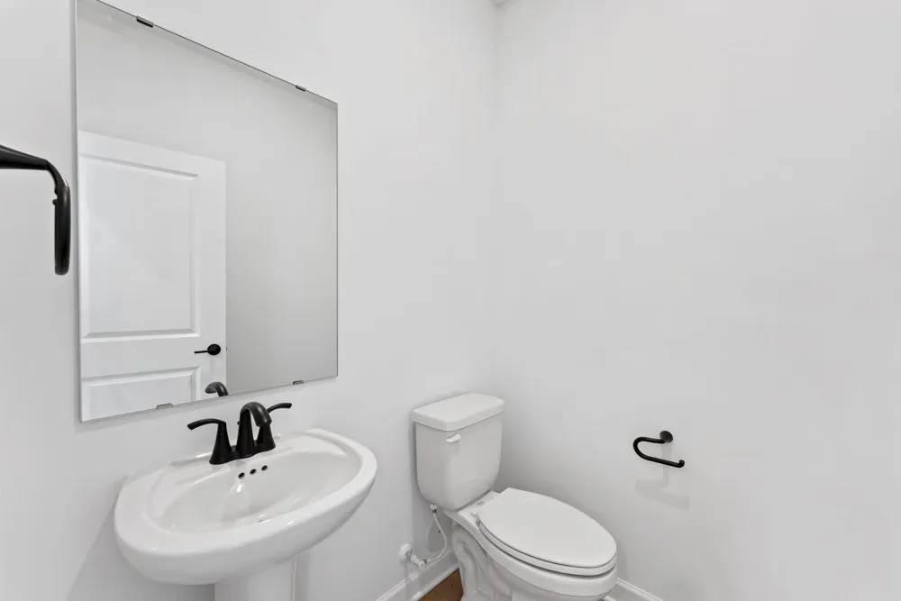 18350 Glancy Way Lakeville, MN 55044