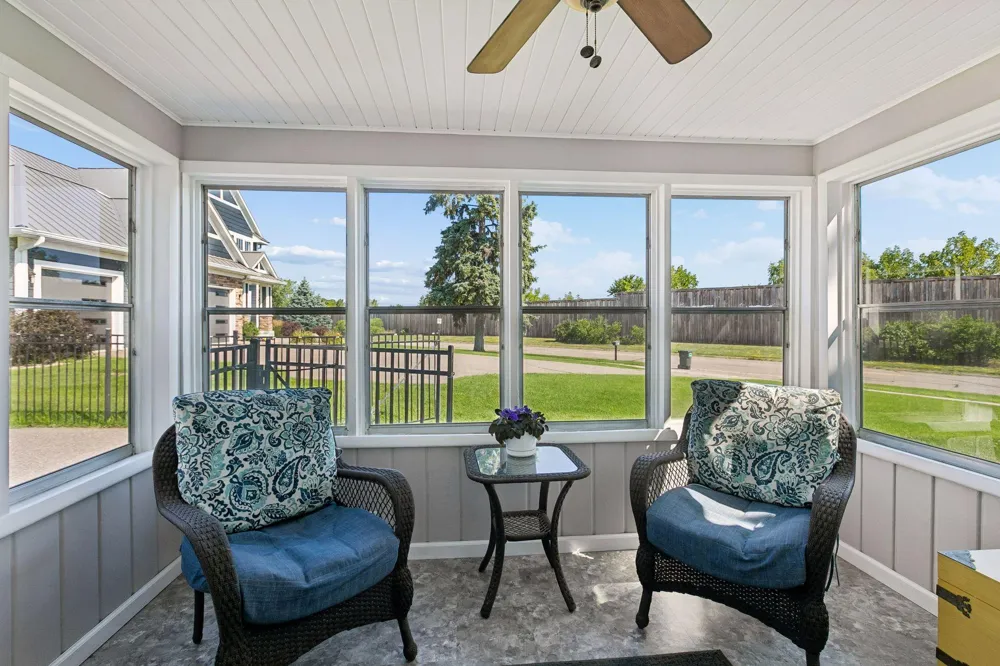 425 Turners Crossroad Golden Valley, MN 55422