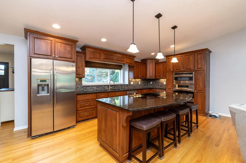 9449 83rd Street S Cottage Grove, MN 55016