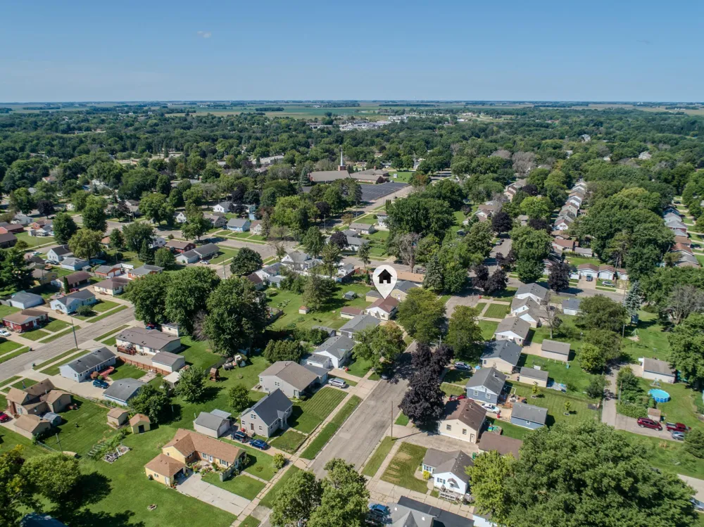 1805 5th Avenue NW Austin, MN 55912
