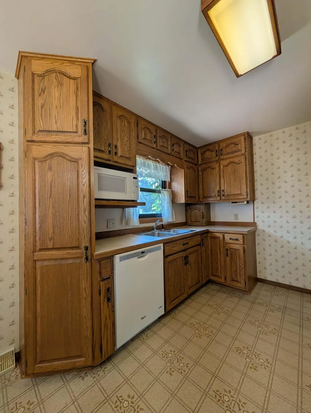 1805 5th Avenue NW Austin, MN 55912