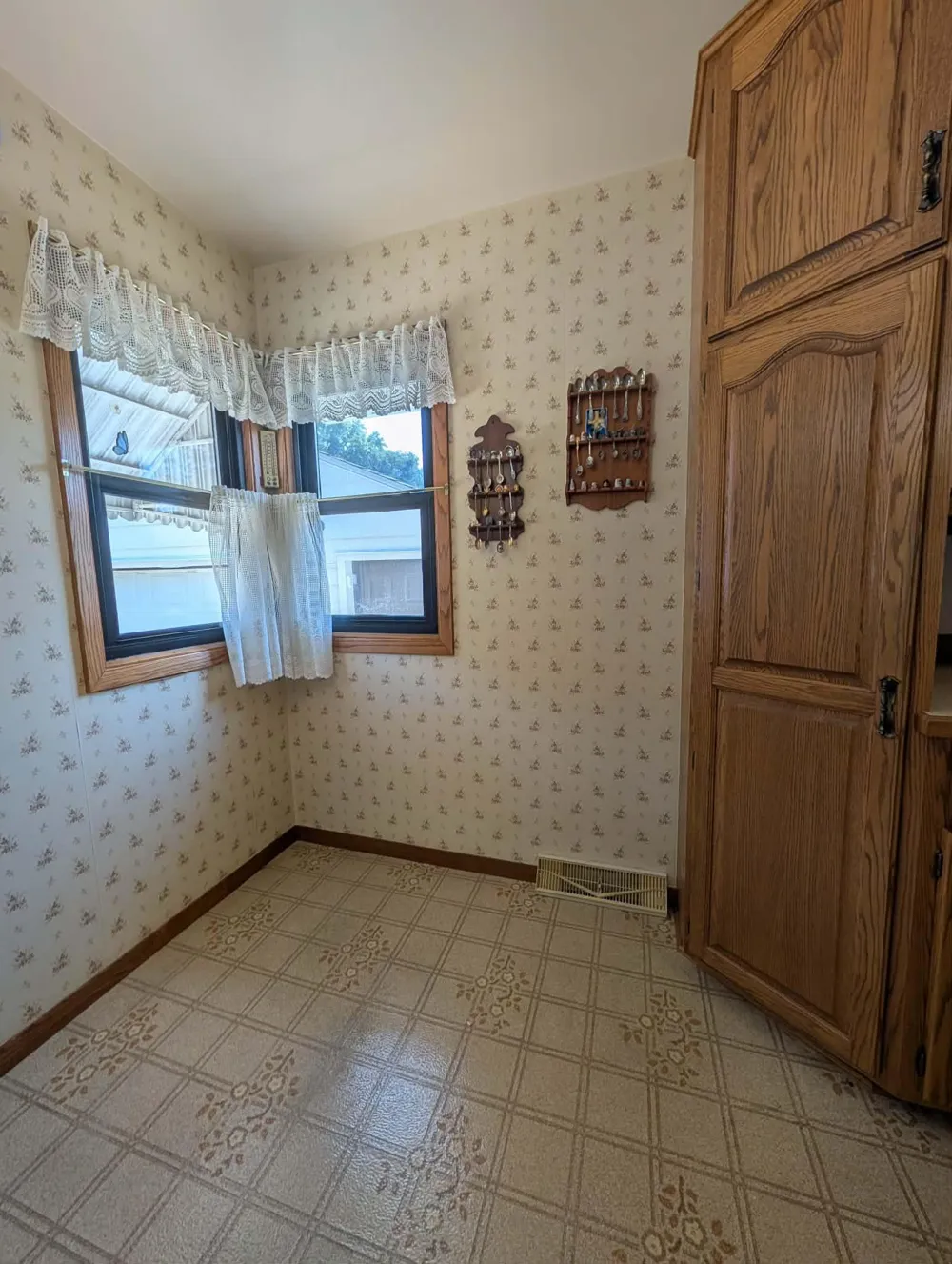 1805 5th Avenue NW Austin, MN 55912