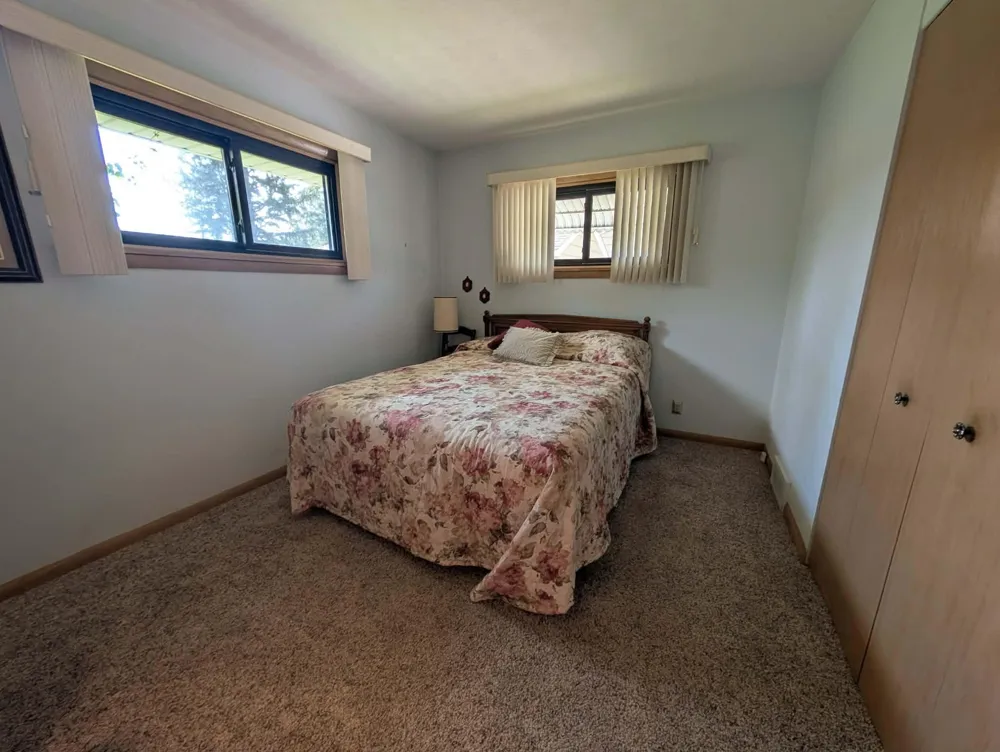 1805 5th Avenue NW Austin, MN 55912