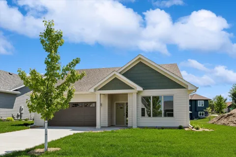 2015 Erie Drive