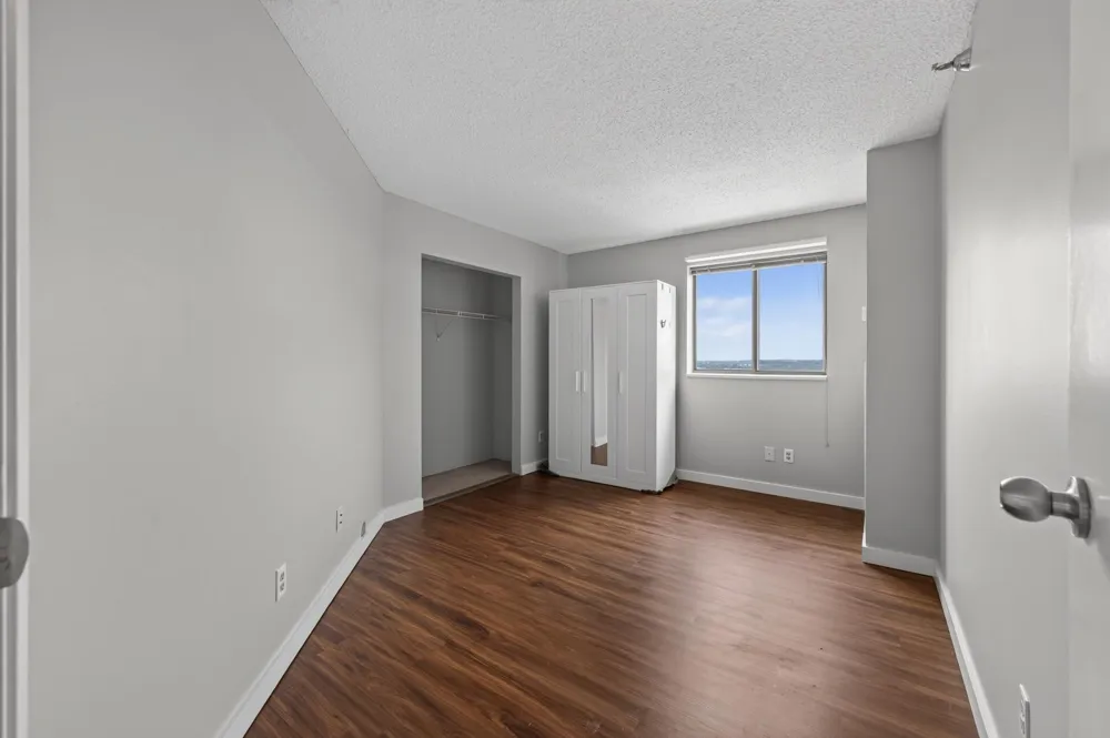 78 10th E Street #1909 Saint Paul, MN 55101