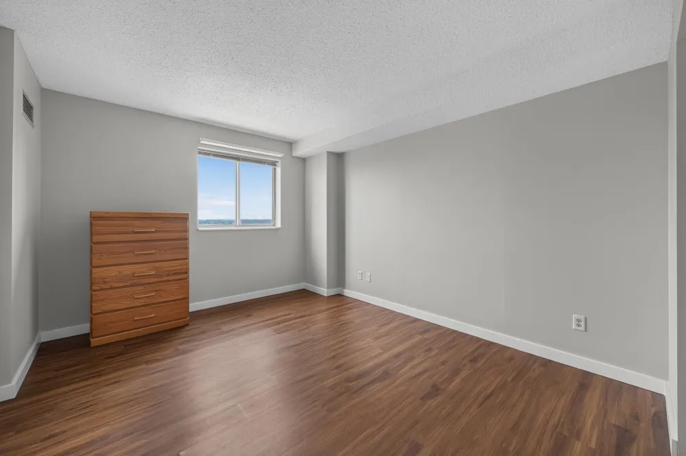 78 10th E Street #1909 Saint Paul, MN 55101