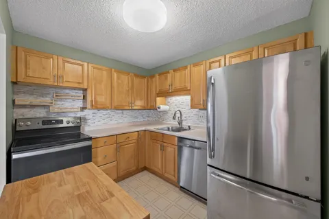 78 10th E Street #1909