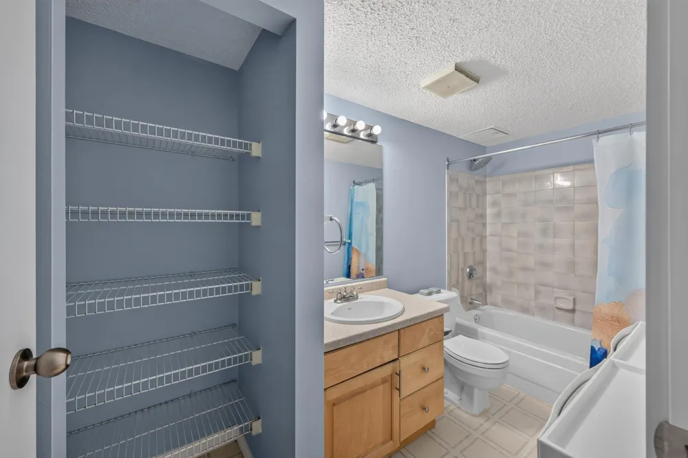 78 10th E Street #1909 Saint Paul, MN 55101