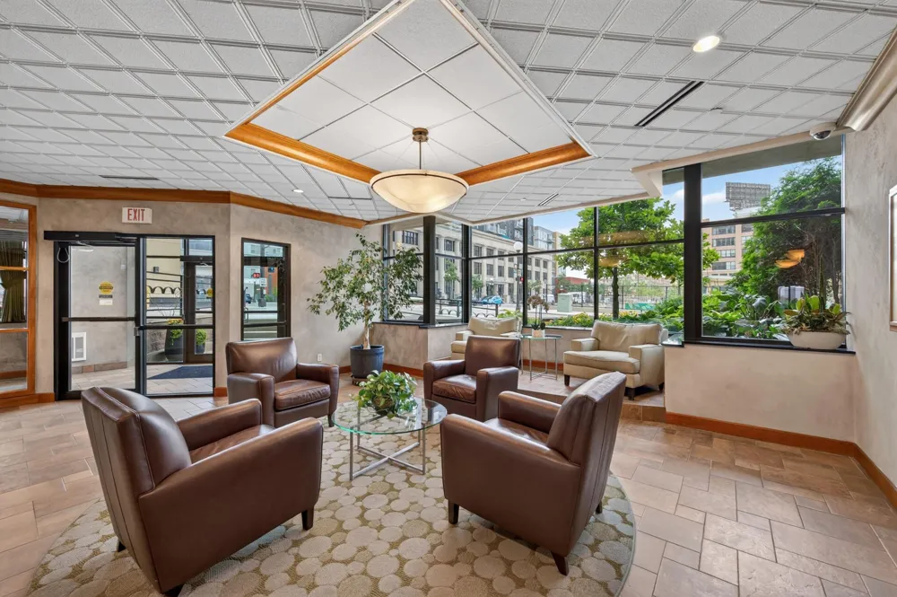 78 10th E Street #1909 Saint Paul, MN 55101