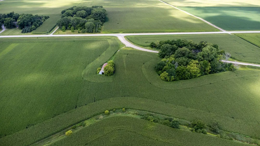 1395 Dale Street SW Hutchinson, MN 55350