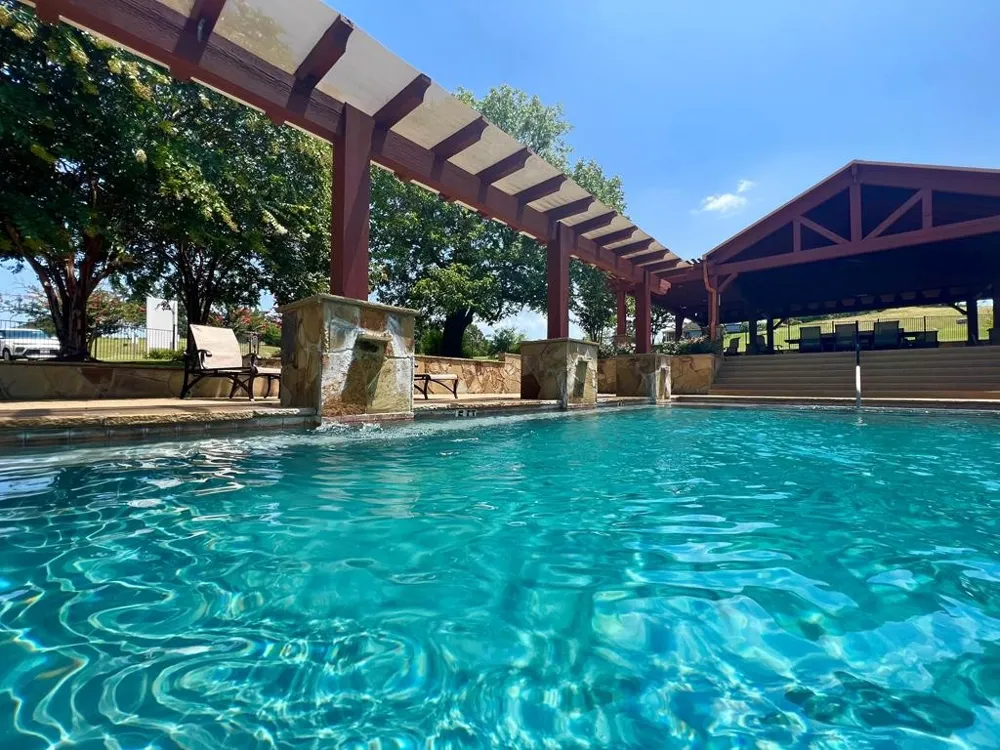 42 Shore Crest Way Athens, TX 75752