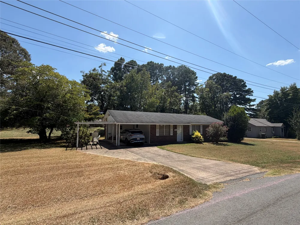 803 Spring Street Springhill, LA 71075